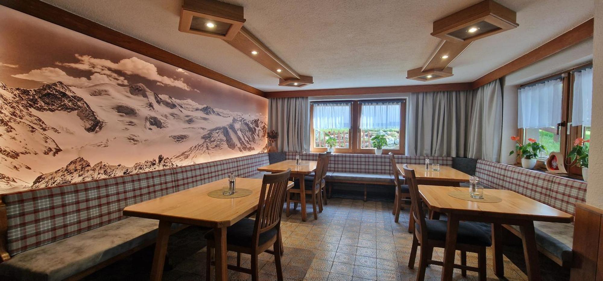 Gasthof Pension Santeler Sankt Leonhard im Pitztal Buitenkant foto